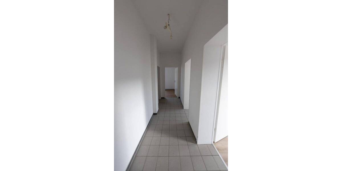 Renovierte, lichtdurchflutete 2-Zimmer-Wohnung in Meiderich - ruhig & zentral 2 zimmer