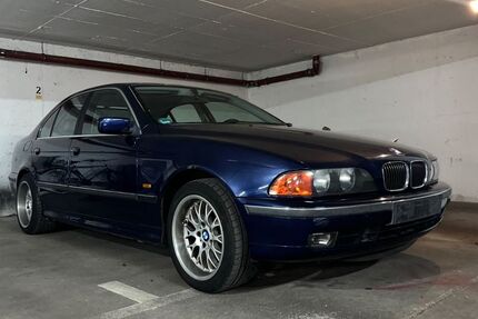 BMW 523 177.000 km 5.800 &euro; Tönisvorst 47918