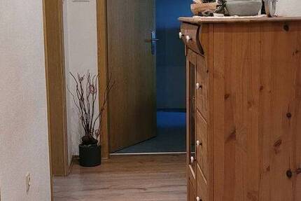 Familienfreundliche 4-Zimmerwohnung........Paketverkauf zusammen mit der Wohnung im EG 4 zimmer