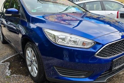 Ford Focus 51.000 km 7.600 &euro; Essen 45144