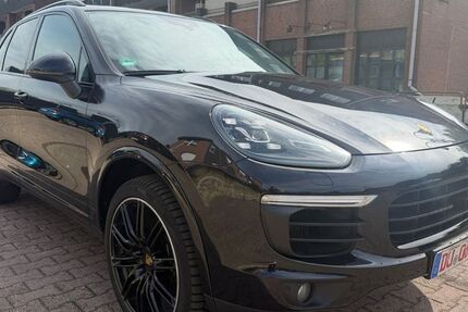 Porsche Cayenne 168.000 km 29.900 &euro; Duisburg OT Obermarxloh 47166