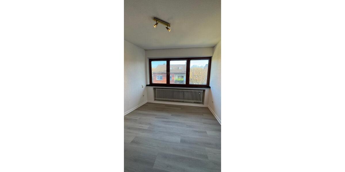 Doppelhaushälfte Oberhausen Schmachtendorf - 5 Zimmer, 120 m&sup2;, 479.000&euro; | Angebot:25250334