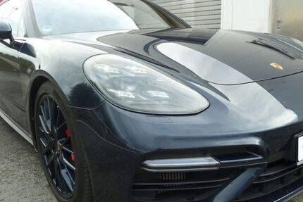 Porsche Panamera 106.000 km 62.900 € Duisburg 47269