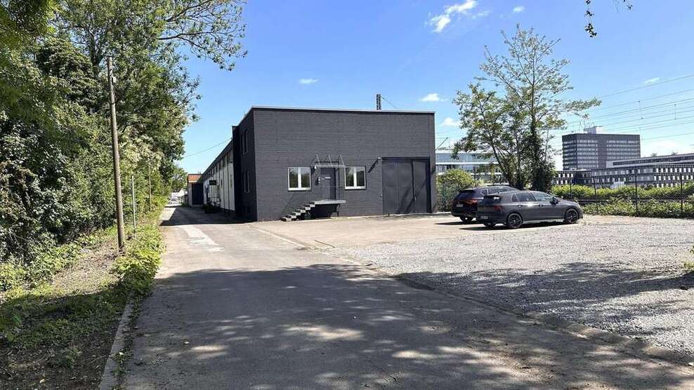 Büro in Düsseldorf 3.800 € 395 m²