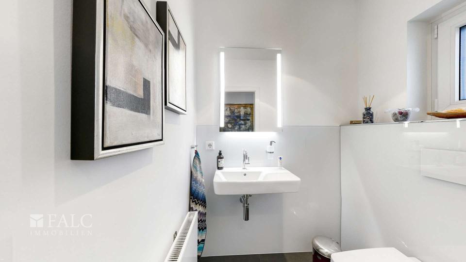 ***Familienoase in Ratingen-Hösel*** 5 zimmer