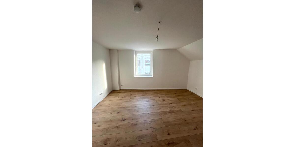 Sanierte 3,5-Zi.-Wohnung mit XXL-Terrasse in GE-Rotthausen zu vermieten! 3 zimmer