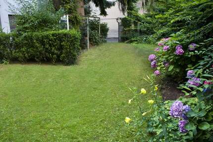 Wohnung zum Mieten in Krefeld 535 € 66.03 m² 2 zimmer