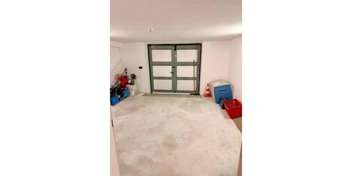 Top sanierte 2-Zimmer-Wohnung mit Balkon & Garage 2 zimmer