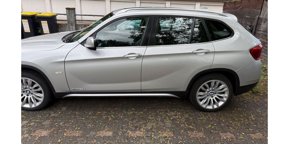 BMW X1 178.000 km 8.000 &euro; Duısburg 47137