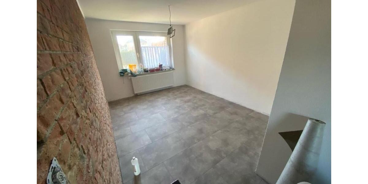 Doppelhaushälfte mit Pool für die kleine Familie 6 zimmer