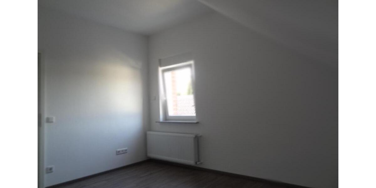 Dachgeschoßwohnung Gelsenkirchen Erle - 2.5 Zimmer, 50 m&sup2;, 400&euro; | Angebot:25272374
