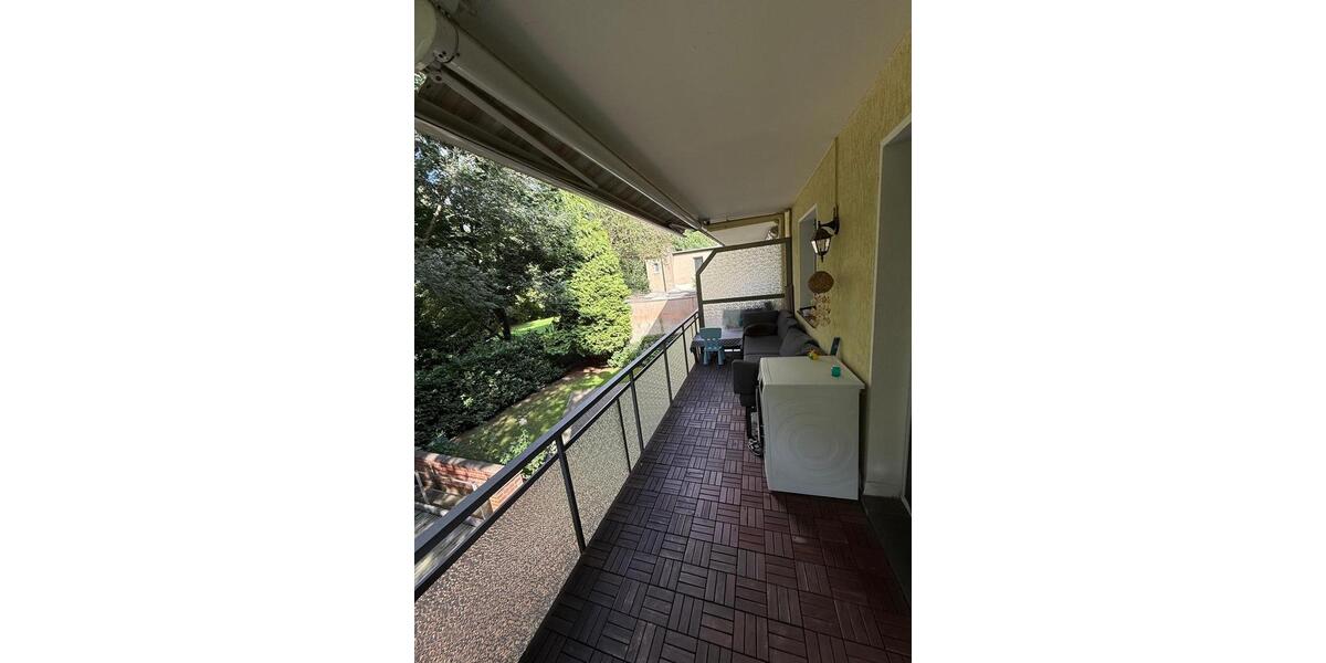 Modernisierte 3,5-Zimmer-Wohnung mit Balkon und GarageStellplatz 3 zimmer