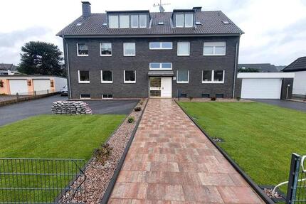 Wohnung Oberhausen - 3 Zimmer, 70 m&sup2;, 630&euro; | Angebot:25511502