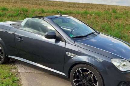 Opel Tigra 167.500 km 2.300 € Velbert 42549