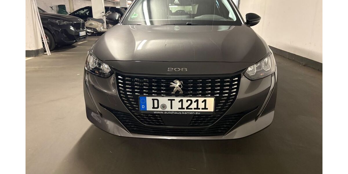 Peugeot 208 28.988 km 15.800 &euro; Düsseldorf 40470