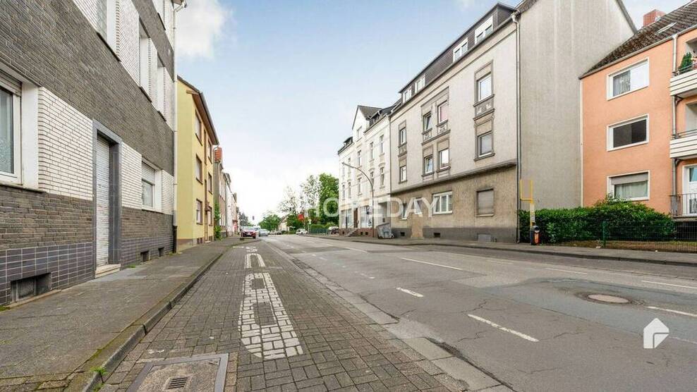 Großzügige 4-Zimmer-Etagenwohnung mit Garage in idealer Lage