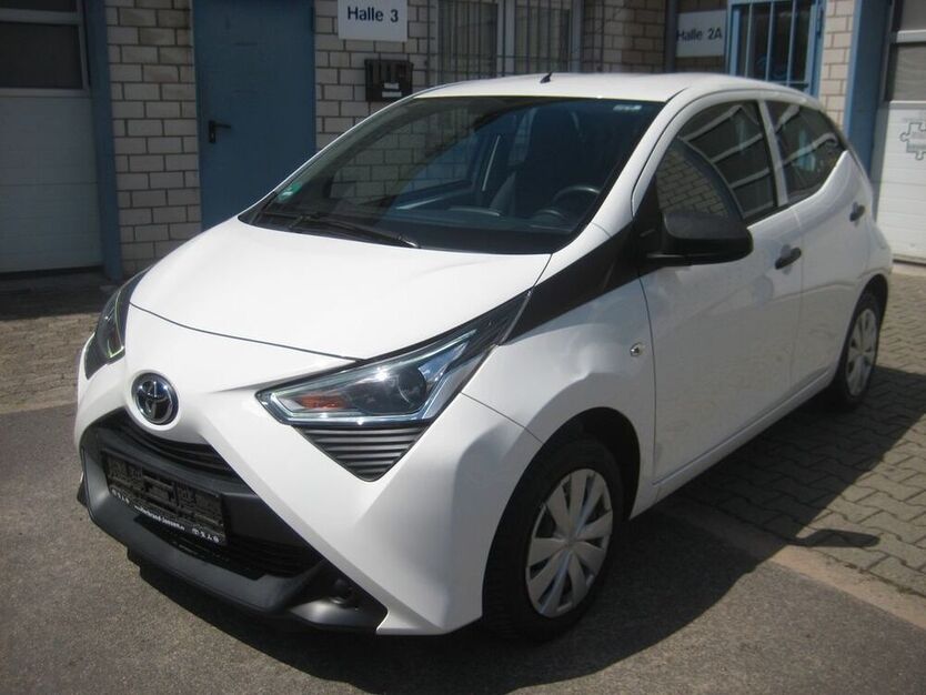 Aygo (X)