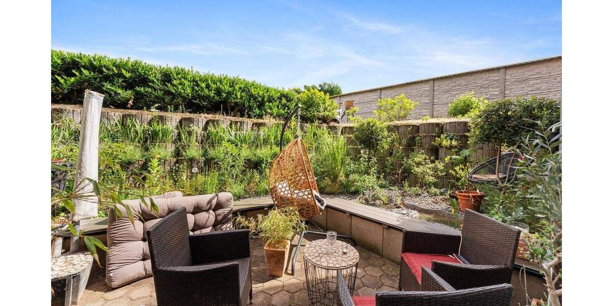 Zwei großzügige Mehrfamilienhäuser mit 18 WE und 18 Stellplätze 4 zimmer