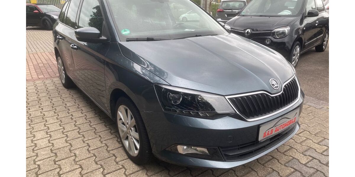 Skoda Fabia 152.340 km 4.999 &euro; Moers 47445