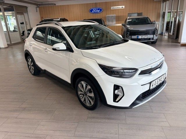 Kia Stonic 13.194 km 15.990 &euro; Gladbeck 45968