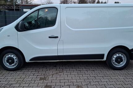 Renault Trafic 110.000 km 10.399 &euro; Düsseldorf 40627