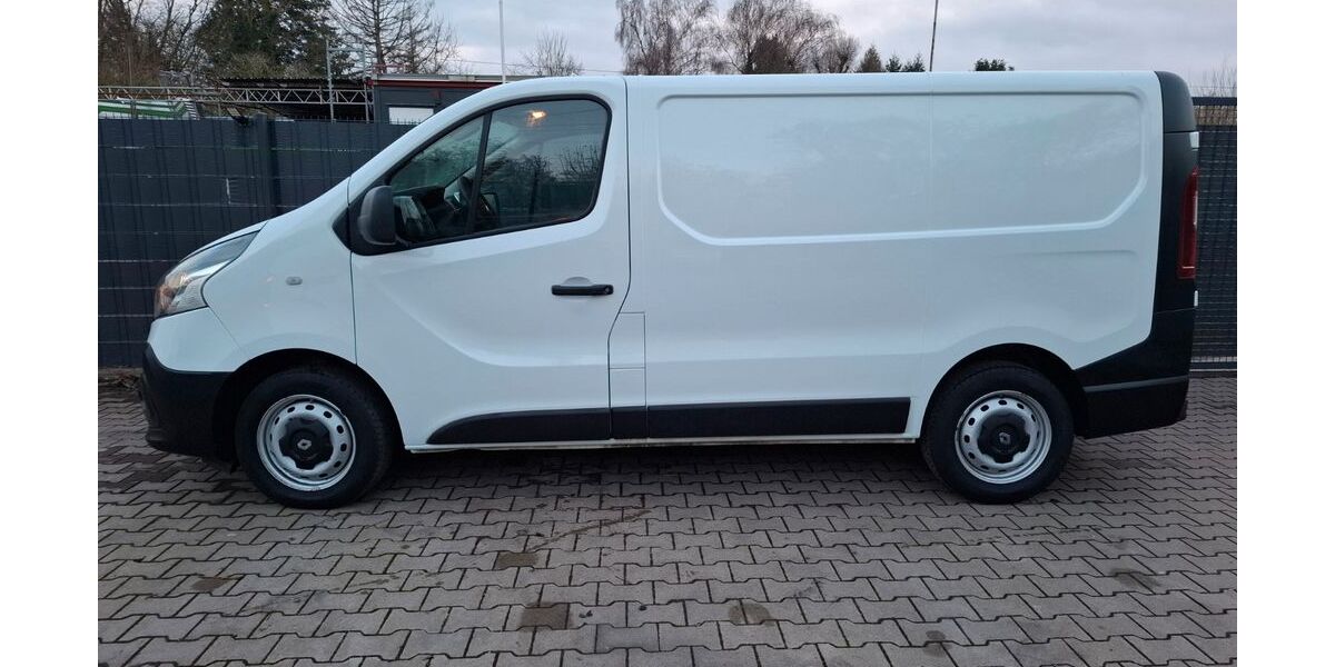 Renault Trafic 110.000 km 10.399 &euro; Düsseldorf 40627