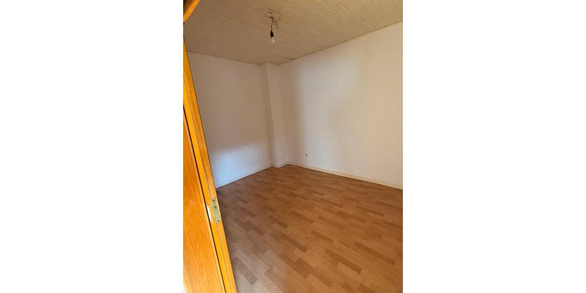 Etagenwohnung Duisburg Duisburg-Mitte - 2 Zimmer, 51 m&sup2;, 480&euro; | Angebot:25571238