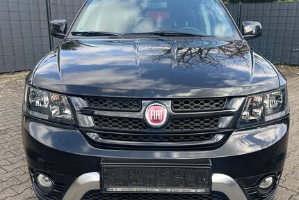 Fiat Freemont 146.350 km 7.990 &euro; Oberhausen 46145