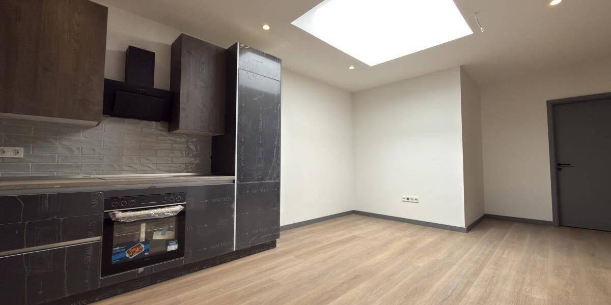 Etagenwohnung Oberhausen Altstadt-Süd - 2 Zimmer, 115 m&sup2;, 1.285&euro; | Angebot:26029693