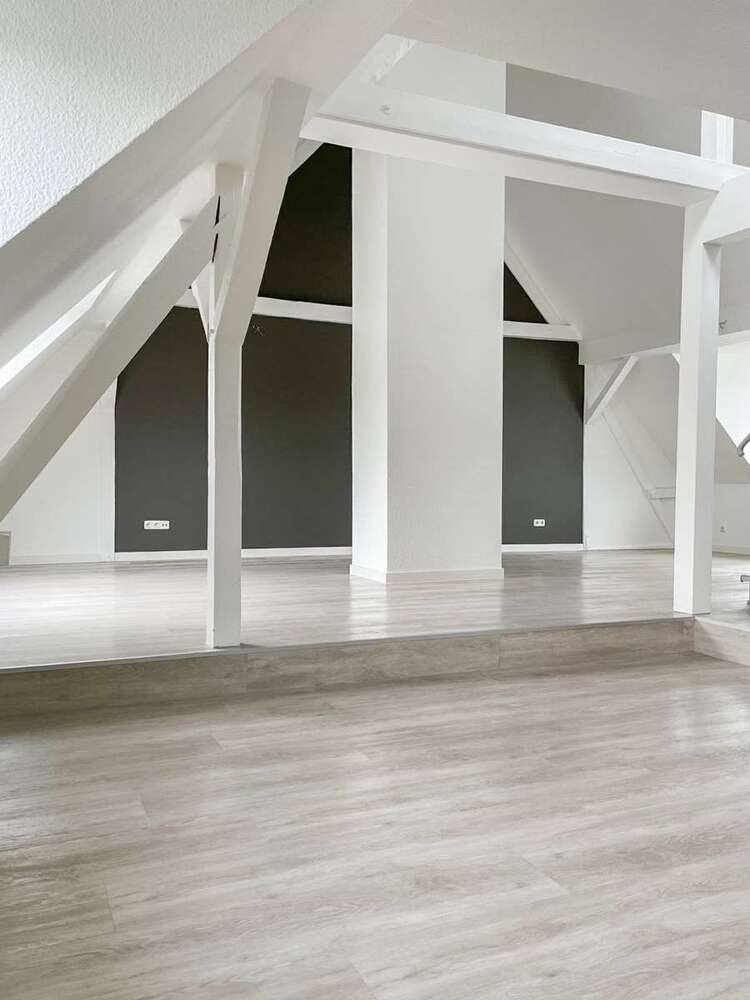 Wohnung zum Mieten in Essen Schonnebeck 900 € 90 m²
