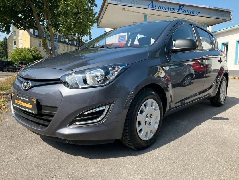 i20