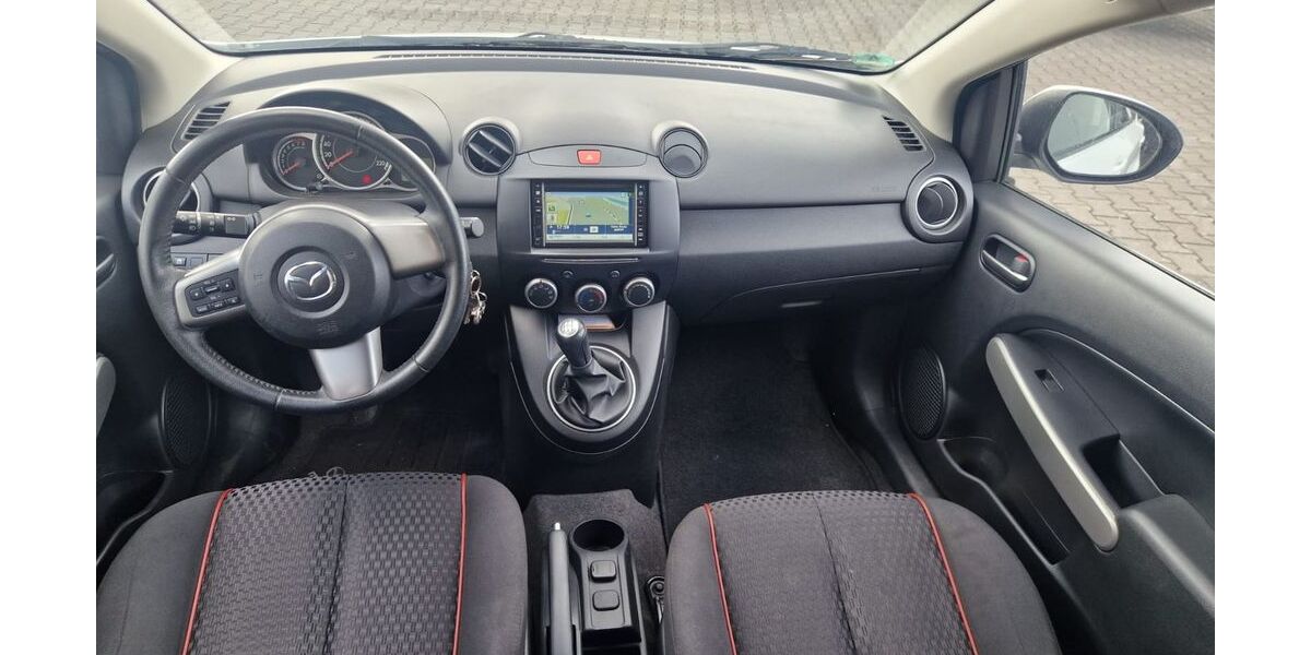 Mazda 2 80.000 km 5.500 &euro; Dorsten 46282