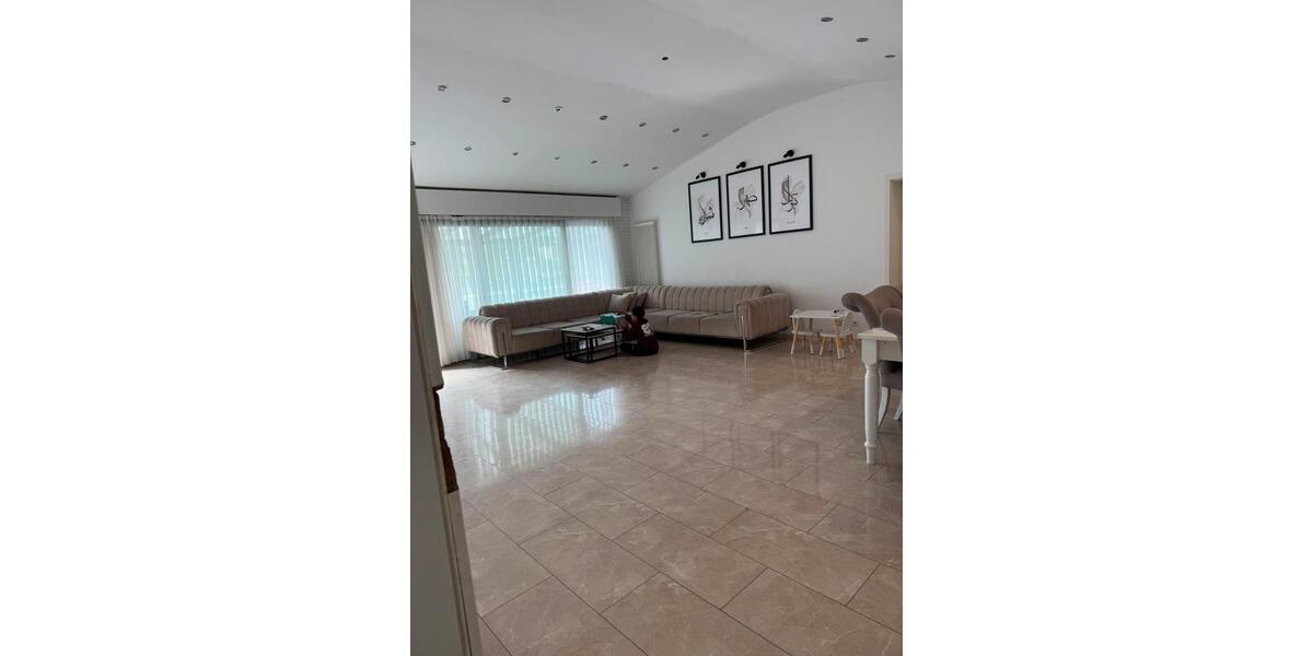 Doppelhaushälfte Duisburg Angerhausen - 5 Zimmer, 180 m&sup2;, 550.000&euro; | Angebot:27097088