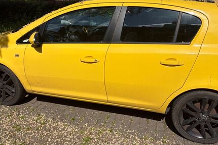 Opel Corsa 180.000 km 1.700 &euro; Erkrath 40699