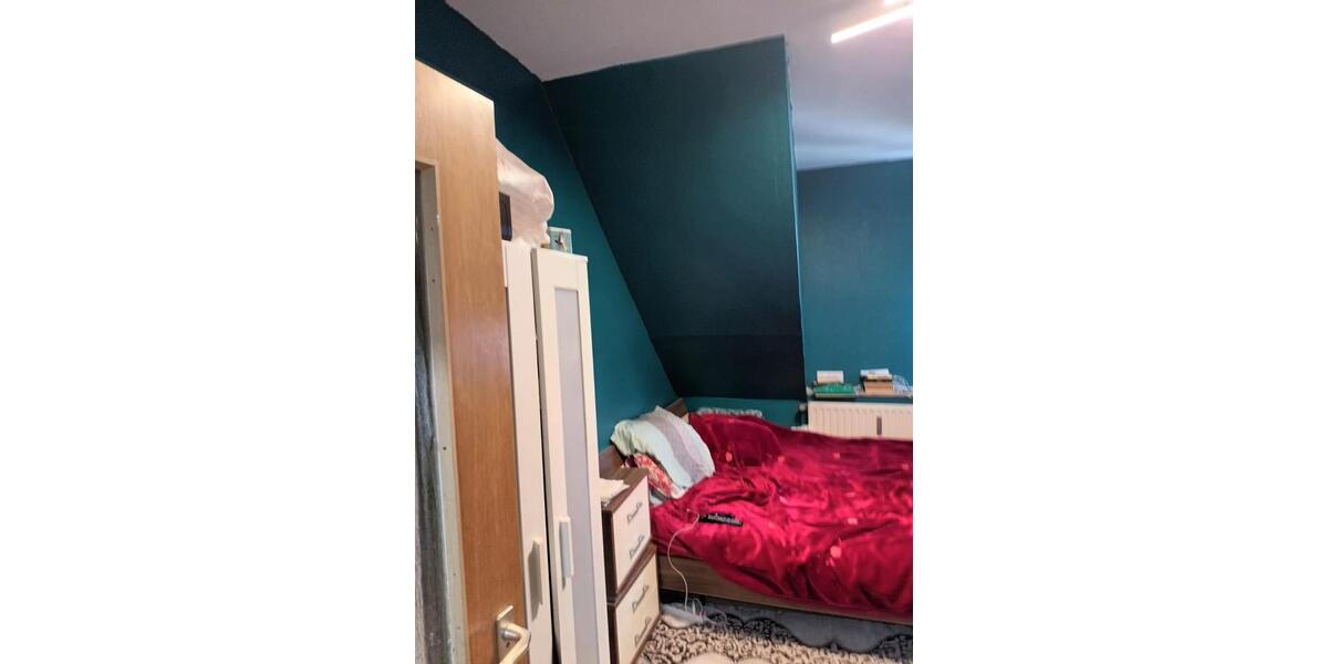 Dachgeschoßwohnung Herne Sodingen - 2.5 Zimmer, 46 m&sup2;, 55.000&euro; | Angebot:24737087