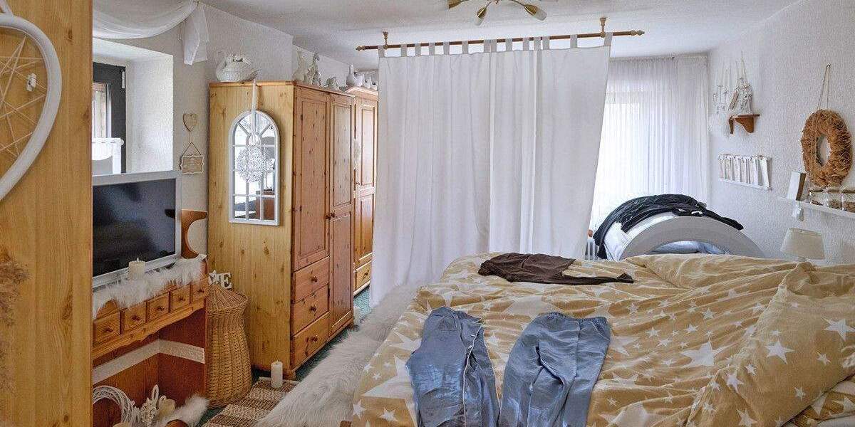 Doppelhaushälfte Moers Moers-Mitte - 3 Zimmer, 112 m&sup2;, 275.000&euro; | Angebot:24516874