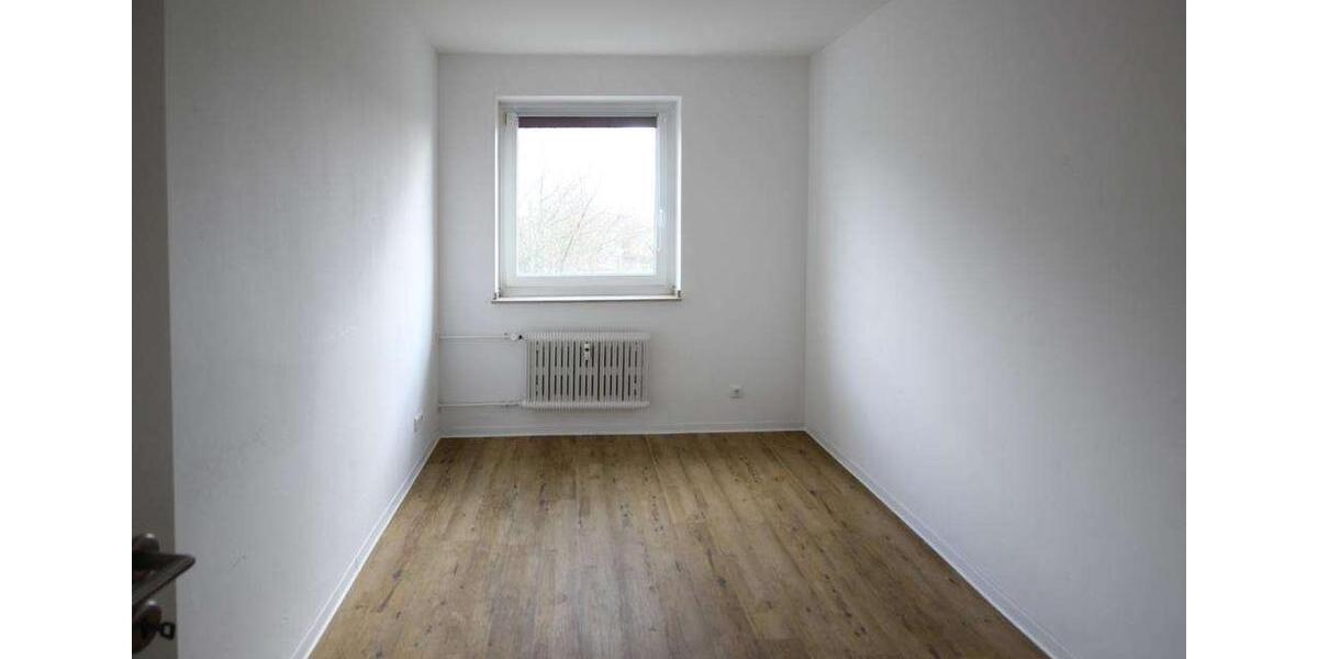 Etagenwohnung Krefeld Fischeln - 3 Zimmer, 76 m&sup2;, 615&euro; | Angebot:26251417