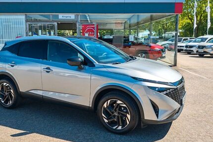 Nissan Qashqai 4.000 km 31.399 &euro; Kamp-Lintfort 47475