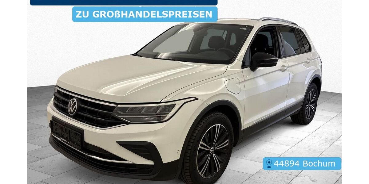 VW Tiguan 142.418 km 22.897 &euro; Krefeld 47829