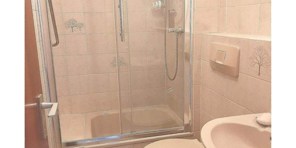 Etagenwohnung Duisburg Buchholz - 3 Zimmer, 81 m&sup2;, 650&euro; | Angebot:25338740