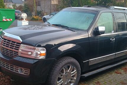 Lincoln Navigator 398.000 km 8.500 &euro; Dorsten 46286