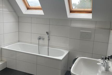 Moderne Dachgeschosswohnung - ideal für Katzenhalter zimmer