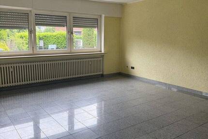 Wohnung Oberhausen Schwarze Heide - 3 Zimmer, 98 m&sup2;, 900&euro; | Angebot:26865303