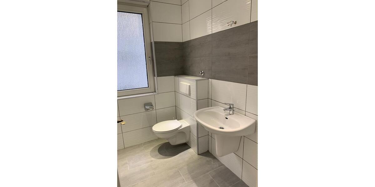Etagenwohnung Essen Stadtkern - 3 Zimmer, 79 m&sup2;, 990&euro; | Angebot:26428292