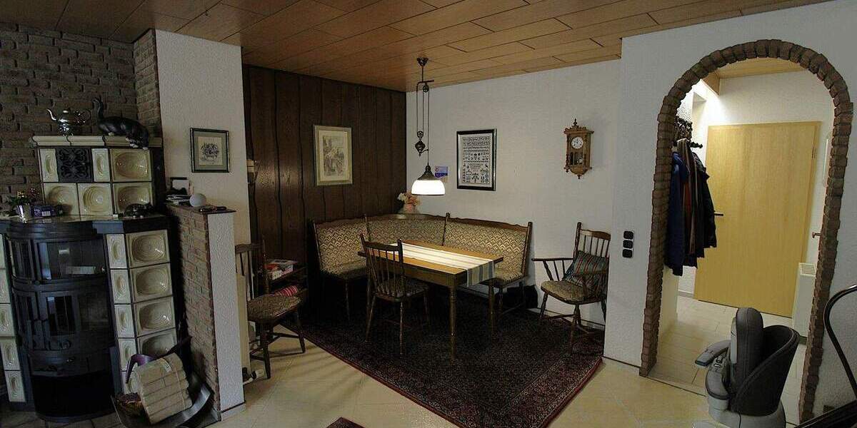 Reihenmittelhaus Gladbeck Zweckel - 6 Zimmer, 150 m&sup2;, 385.000&euro; | Angebot:24786403