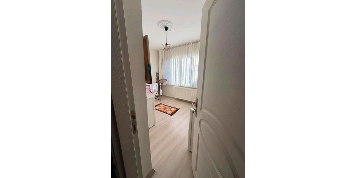 Mehrfamilienhaus, Wohnhaus Essen Stadtbezirk VIII - 2 Zimmer, 45 m&sup2;, 84.000&euro; | Angebot:27159887