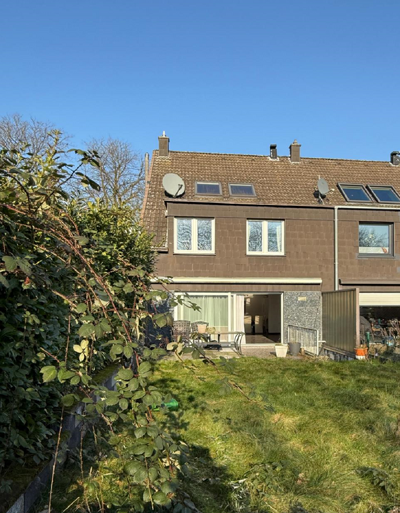 Haus zum Kaufen in Oberhausen 465.000 € 150 m²
