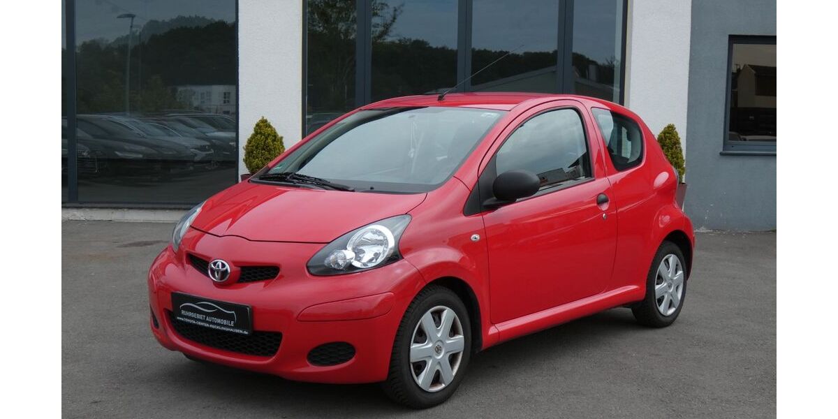 Toyota Aygo (X) 155.697 km 2.450 &euro; Bochum 44807