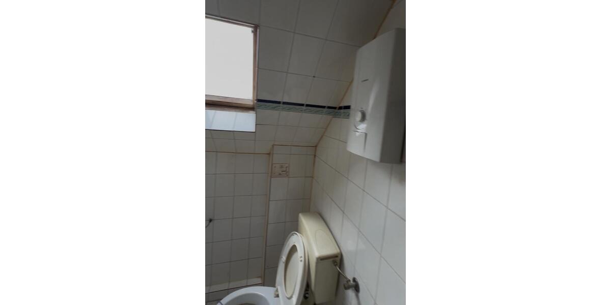 Dachgeschoßwohnung Oberhausen Biefang - 2 Zimmer, 40 m&sup2;, 350&euro; | Angebot:26326049