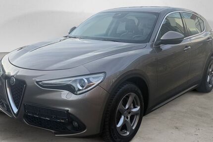 Alfa Romeo Stelvio 184.070 km 12.800 &euro; Düsseldorf 40589